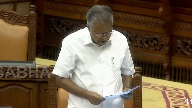 ക്ഷേമപെന്ഷന് കൂട്ടും; കുടിശ്ശിക രണ്ടു ഘട്ടമായി മുഴുവനും നല്കുമെന്ന് മുഖ്യമന്ത്രി