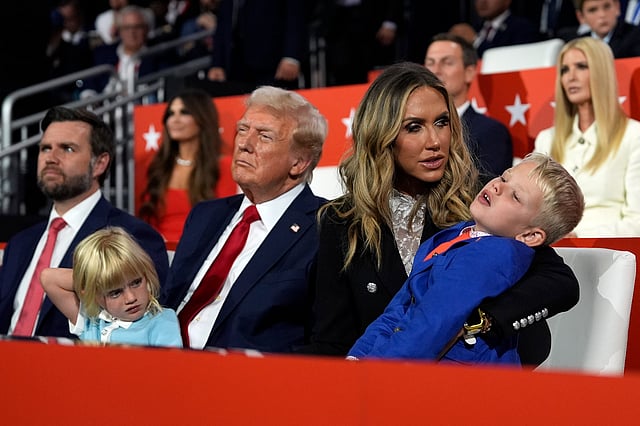 മെലാനിയ ട്രംപും ഇവാങ്ക ട്രംപും റിപ്പബ്ലിക്കൻ നാഷണല് കൺവെൻഷനിൽ പങ്കെടുത്തു