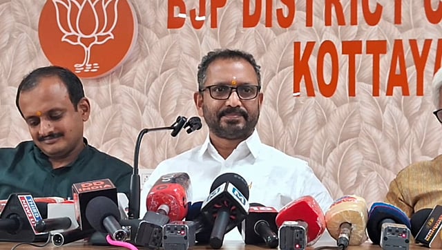 ബിജെപിയില് അഴിച്ചുപണി: കെ സുരേന്ദ്രൻ ദേശീയ സെക്രട്ടറി; അബ്ദുള്ളക്കുട്ടിയെ ഒഴിവാക്കി; സ്മൃതി ഇറാനി ജനറൽ സെക്രട്ടറി