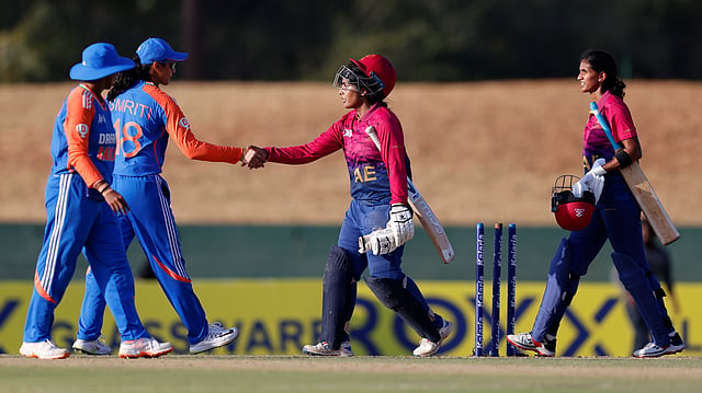 India reach semis