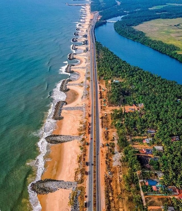 മരവന്തെ ബീച്ച് റോഡ്