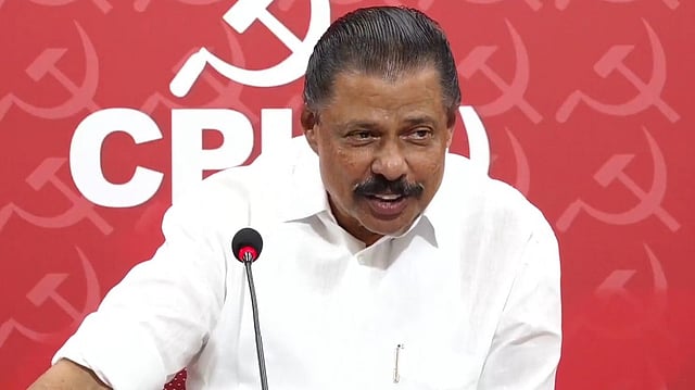 സിപിഎമ്മിൽ അസാധാരണ നടപടി: സംസ്ഥാന സെക്രട്ടറി എംവി ഗോവിന്ദന് പാർട്ടി ശാസന