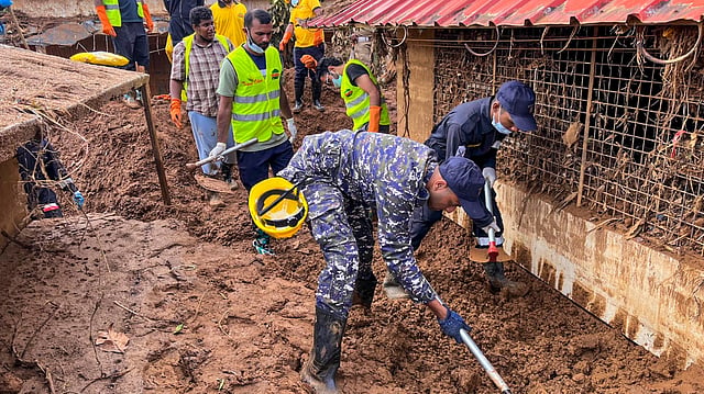 കാണാതായവരെ കണ്ടെത്താന് ഊര്ജ്ജിതശ്രമം; വയനാട്ടില് ഇന്ന് ജനകീയ തിരച്ചില്