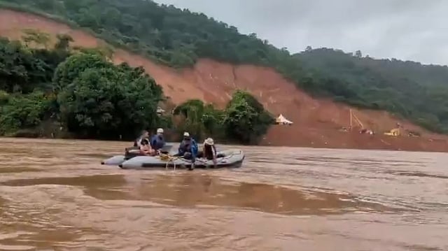 ലോറിയുടെ ലോഹഭാഗം കണ്ടെത്തിയെന്ന് ഈശ്വര്‍ മാല്‍പെ;  ഗംഗാവലി പുഴയില്‍ ഡീസല്‍ സാന്നിധ്യം; തിരച്ചില്‍ തുടരുന്നു 