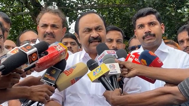 'ബിജെപിയുടെ കേന്ദ്രമന്ത്രി ഇറങ്ങിയിരിക്കുകയാണ്, സിപിഎമ്മിന്റെ എംഎല്‍എയെ രക്ഷിക്കാന്‍;  എന്താ കഥ'
