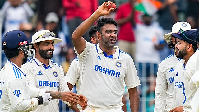 നിറഞ്ഞാടി 'അശ്വിന്‍ മാജിക്'; ബംഗ്ലാദേശിനെതിരെ ഇന്ത്യയ്ക്ക് തകര്‍പ്പന്‍ ജയം