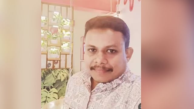 പ്രൊഡക്ഷന് കണ്ട്രോളര് ഷാനു ഇസ്മയില് ഹോട്ടലില് മരിച്ച നിലയില്