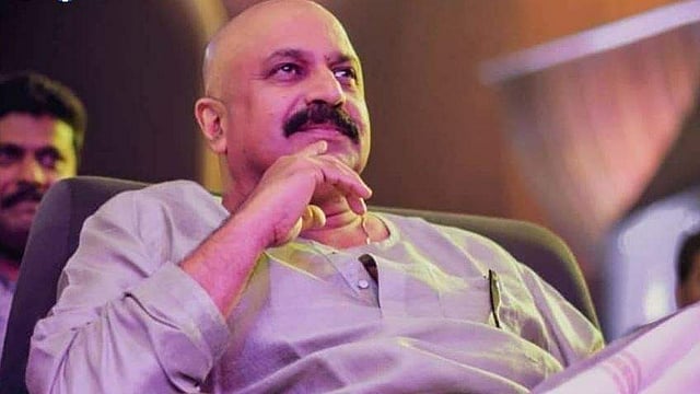 സിദ്ദിഖിനെതിരെ ലുക്ക് ഔട്ട് സര്‍ക്കുലര്‍, അറസ്റ്റിന് നീക്കം; പൊലീസ് സംഘം കൊച്ചിയിലേക്ക് 