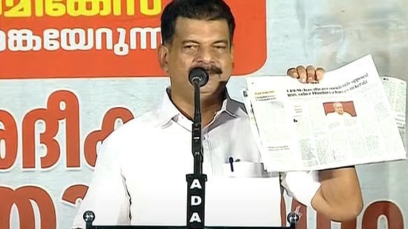 'അജിത് കുമാറിന് മുകളില് ഒരു പരുന്തും പറക്കില്ല; മുഖ്യമന്ത്രി ഒരുക്രിമിനലിനെ കെട്ടിപ്പിടിച്ച് ഇരിക്കുന്നു'