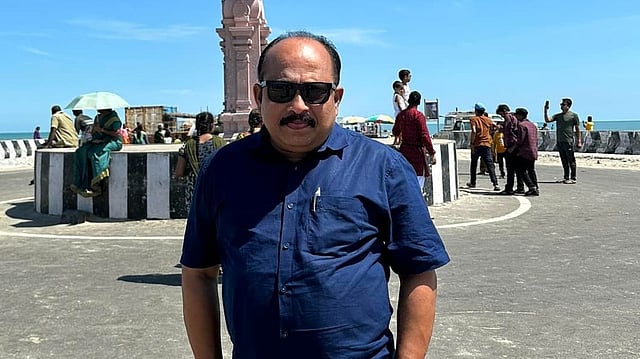 'എട മോനെ ഇത് വേറെ പാർട്ടിയാണ്, പോയി തരത്തിൽ കളിക്ക് !'
