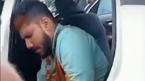 25 lakhs stolen