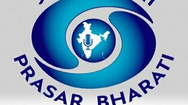 Prasar Bharati plans live telecast of TV channels on mobile phones, trial on