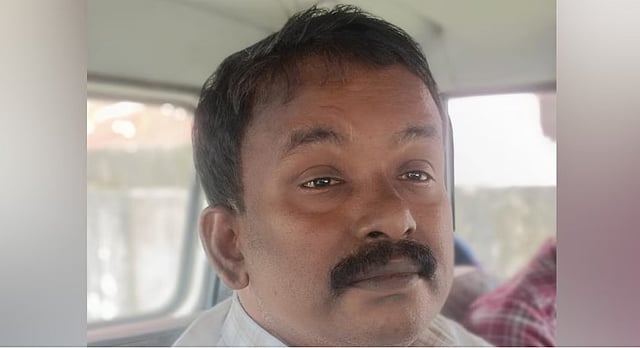Deputy Tehsildar arrested bribe case