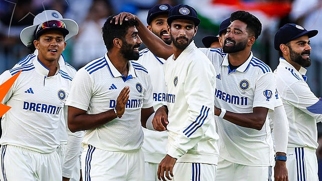 India smell victory