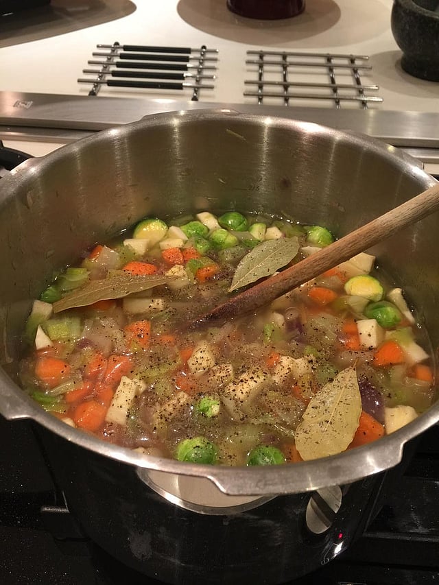 pressure cooker