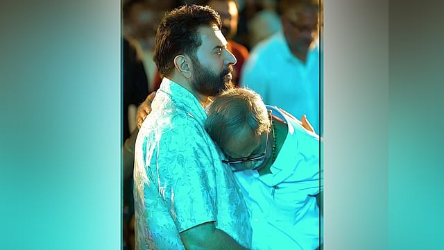 എംടിയ്ക്കൊപ്പം മമ്മൂട്ടി