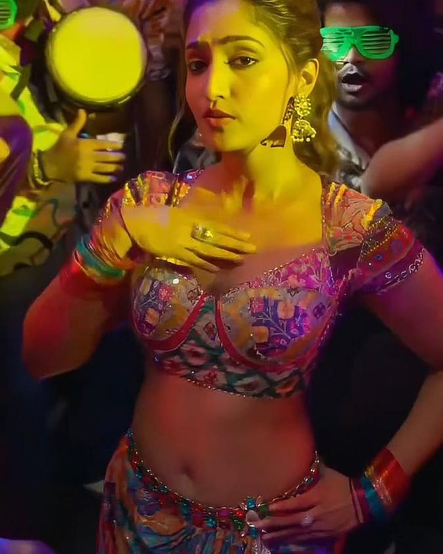 റെബ മോണിക്ക ജോൺ