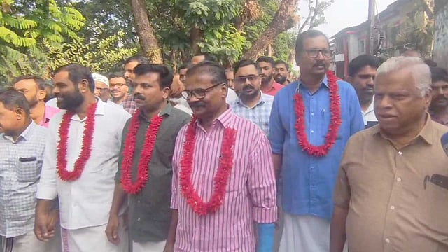 പെരിയ കേസ് പ്രതികളെ സ്വീകരിക്കുന്നു