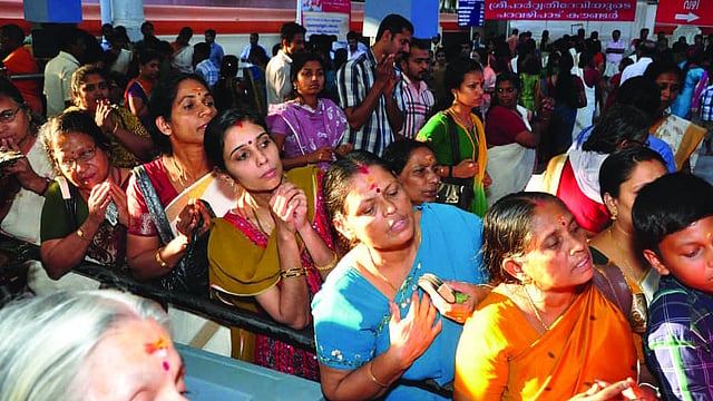 തിരുവൈരാണിക്കുളം പാര്വതി ദേവിയുടെ നടതുറപ്പ് മഹോത്സവം ജനുവരി രണ്ടുമുതല്; വിര്ച്വല് ക്യൂ ബുക്കിങ് ആരംഭിച്ചു, വിശദാംശങ്ങള്