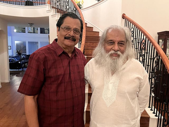 യേശുദാസ് പ്രേംപ്രകാശിനൊപ്പം