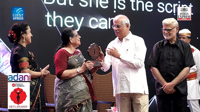 വി പി സുഹറ