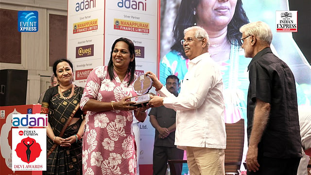 പി ജി ദീപമോള്