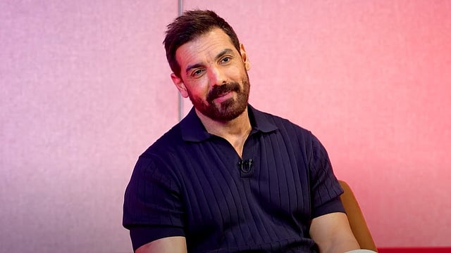 'എന്റെ മല്ലു റൂട്ട്സില് മാര്ക്സിസമുണ്ട്'; ലോക രാഷ്ട്രീയത്തോടുള്ള താല്പര്യത്തെപ്പറ്റി ജോണ് എബ്രഹാം