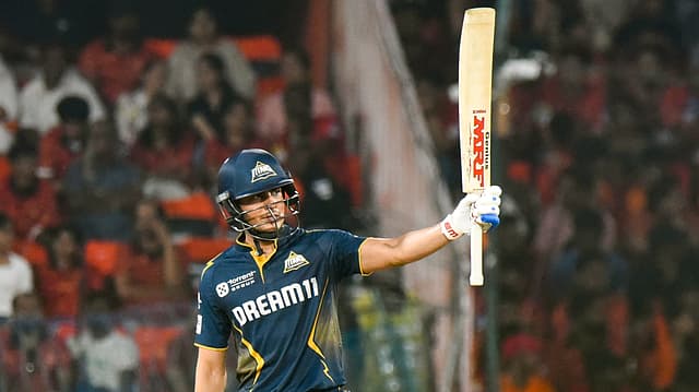 Gujarat Titans hammer Sunrisers Hyderabad