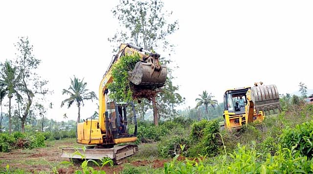 നെല്സണ് എസ്റ്റേറ്റ് ഭൂമിയിലെ നിര്മാണ പ്രവര്ത്തനങ്ങള്
