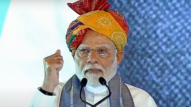 ചോദ്യപേപ്പര് ചോര്ത്തിയവരെ ജയിലില് അടയ്ക്കും; വിദ്യാര്ഥികളുടെ ഭാവി സുരക്ഷിതമെന്ന് നരേന്ദ്ര മോദി