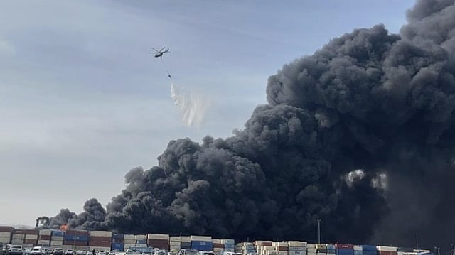 Fire at Iranian port: Death toll rises to 18, 750 injured