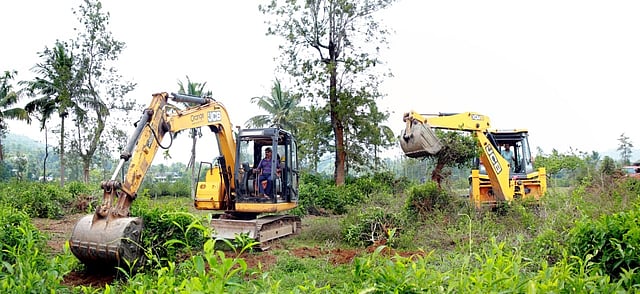 എല്‍സ്റ്റണിലെ തോട്ടംതൊഴിലാളികളെ ആര് ഏറ്റെടുക്കും?
