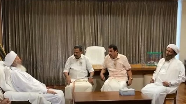 'നമ്മുടെയെല്ലാം പ്രിയപ്പെട്ട മുസലിയാര്‍'; കാന്തപുരത്തെ മര്‍ക്കസിലെത്തി കണ്ട് എം വി ഗോവിന്ദന്‍