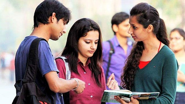 എന്‍ജിനീയറിങ് പ്രവേശനം:  ഓപ്ഷന്‍ രജിസ്‌ട്രേഷന്‍ നാളെ വരെ; കീം കാറ്റഗറി ലിസ്റ്റ് പ്രസിദ്ധീകരിച്ചു