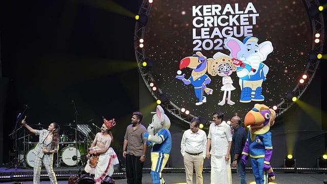 കൊമ്പന്റെ കരുത്ത്, വേഴാമ്പലിന്റെ ഇടിമുഴക്കം, ചാക്യാരുടെ ചിരിയും ചിന്തയും! കെസിഎൽ ഭാഗ്യചിഹ്നങ്ങൾ പുറത്തിറക്കി