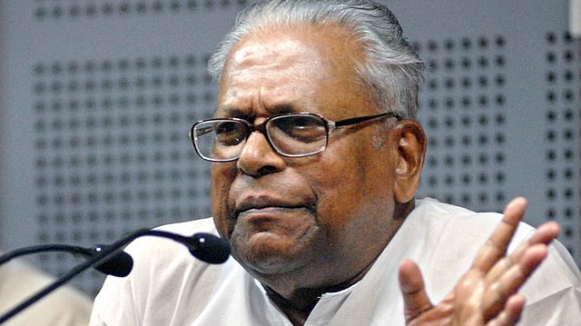 'സ്മാര്‍ട്ട് സിറ്റിയില്‍ വിഎസ് ശരിയെന്നു കാലം തെളിയിച്ചു'; നിര്‍ണായകമായത് ദുബായ് കമ്പനിക്കെതിരായ കര്‍ക്കശ നിലപാട്
