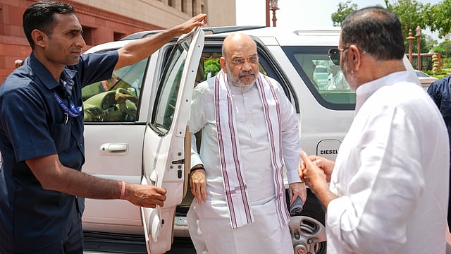 സഹകരണ സംഘങ്ങള്‍ക്കൊപ്പം ജന്‍  ഔഷധി കേന്ദ്രം, പെട്രോള്‍ പമ്പ്, ഗ്യാസ് ഏജന്‍സി; വന്‍ മാറ്റങ്ങളുമായി ദേശീയ സഹകരണ നയം