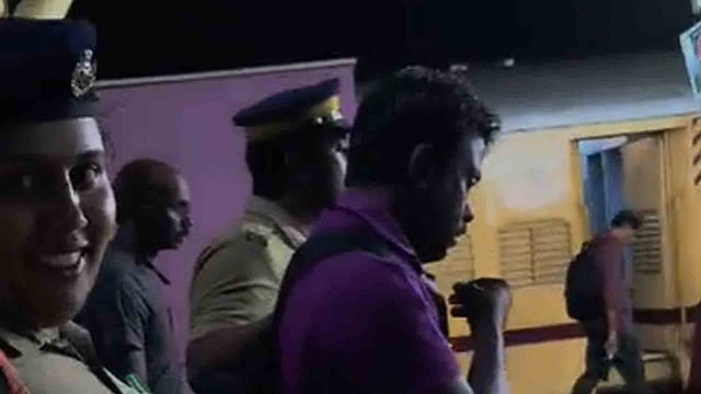 Law student assaulted on train Thiruvanathapuram