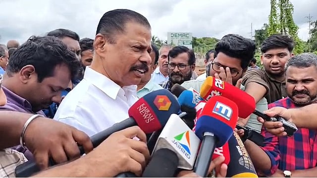 അവസരവാദ നിലപാട് സ്വീകരിച്ചവരെ അവസരവാദികളെന്ന് തന്നെ പറയണം:  എം വി ഗോവിന്ദൻ ( വിഡിയോ )