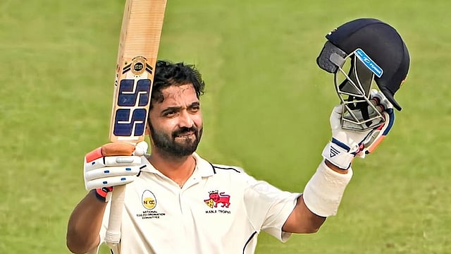 'ഇനി നയിക്കാനില്ല'; അജിന്ക്യ രഹാനെ മുംബൈ ടീമിന്റെ ക്യാപ്റ്റന് സ്ഥാനമൊഴിഞ്ഞു