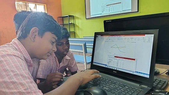 കേരളം സമ്പൂര്‍ണ ഡിജിറ്റല്‍ സാക്ഷരത നേടിയ ആദ്യ സംസ്ഥാനം; പ്രഖ്യാപനം ഇന്ന് 