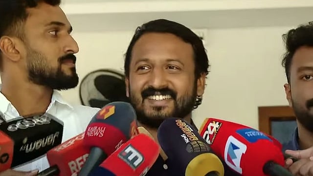 രാഹുലിന്റെ കാര്യത്തില്‍ തീരുമാനം ഇന്ന്; എംഎല്‍എയായി തുടരും; രാജിക്ക് തടസ്സം ഉപതെരഞ്ഞെടുപ്പ് ഭീതി
