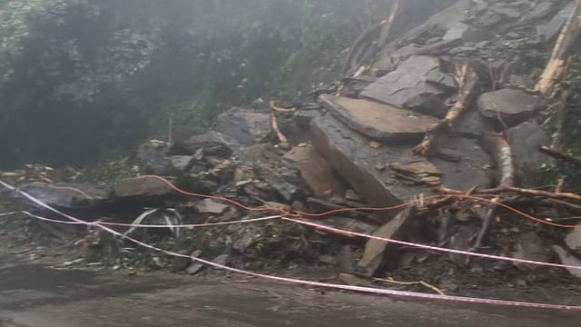തടസ്സങ്ങള് നീക്കി; താമരശേരി ചുരത്തിലെ ഗതാഗതം ഭാഗികമായി പുനഃസ്ഥാപിച്ചു