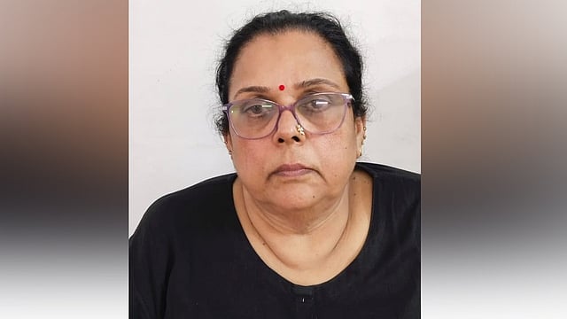 നിക്ഷേപ തട്ടിപ്പ്; കൈക്കലാക്കിയത് 60 ലക്ഷം; 'ചിലന്തി ജയശ്രി' പിടിയിൽ (വിഡിയോ)