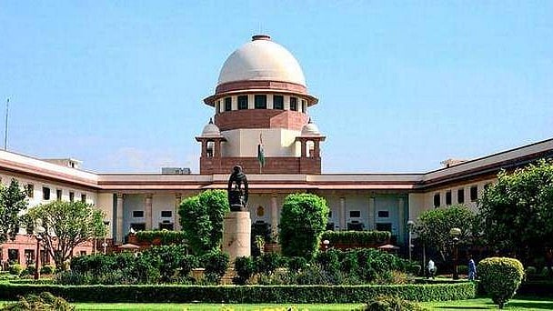 തെരഞ്ഞെടുപ്പ് കമ്മീഷണർമാരുടെ നിയമനം: 2023-ലെ കേന്ദ്ര നിയമത്തിനെതിരായ ഹർജികൾ ഭരണഘടനാ ബെഞ്ചിന് വിട്ടു; സുപ്രീം കോടതി ബെഞ്ചിൽ ഭിന്നത