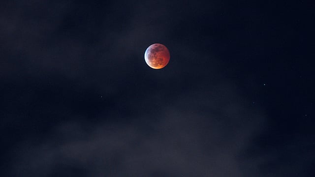 Total Lunar Eclipse on September 7