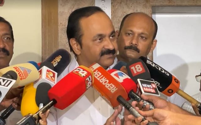 കോണ്‍ഗ്രസിന് ഒരു സോഷ്യല്‍മീഡിയ സംവിധാനം ഉള്ളതായി അറിയില്ല: വി ഡി സതീശന്‍