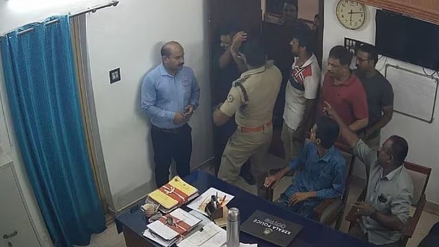 പീച്ചി പൊലീസ് സ്റ്റേഷനിലെ മര്ദനം; സിഐ പിഎം രതീഷിന് കാരണം കാണിക്കല് നോട്ടീസ്