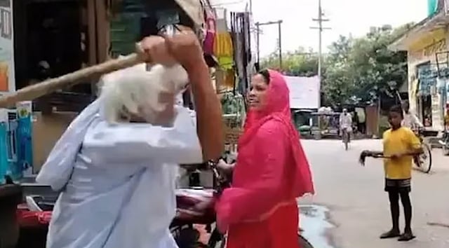 കുളിമുറി ദൃശ്യം പകര്‍ത്താന്‍ ശ്രമിച്ചു, എതിര്‍ത്തപ്പോള്‍ മര്‍ദനം;  പരാതിയുമായി ബിജെപി എംപിയുടെ സഹോദരി - വിഡിയോ