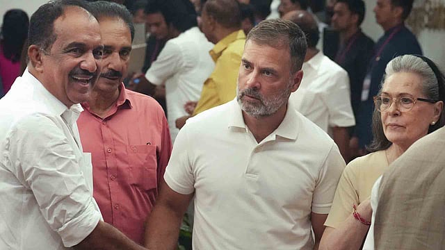 ഉപരാഷ്ട്രപതി തെരഞ്ഞെടുപ്പ്: പ്രതിപക്ഷ നിരയില് വോട്ട് ചോര്ച്ച, കാലുവാരിയതാര്? ചര്ച്ചകള് സജീവം